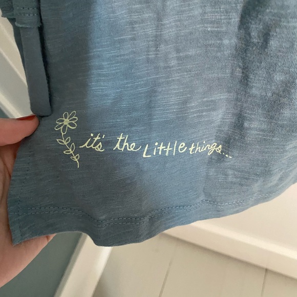 Natural Life - long sleeved graffiti top- NWT - Picture 7 of 7